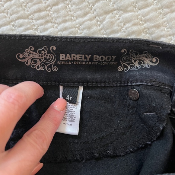 Express Women's Black Skinny Jeans - Picture 7 of 7